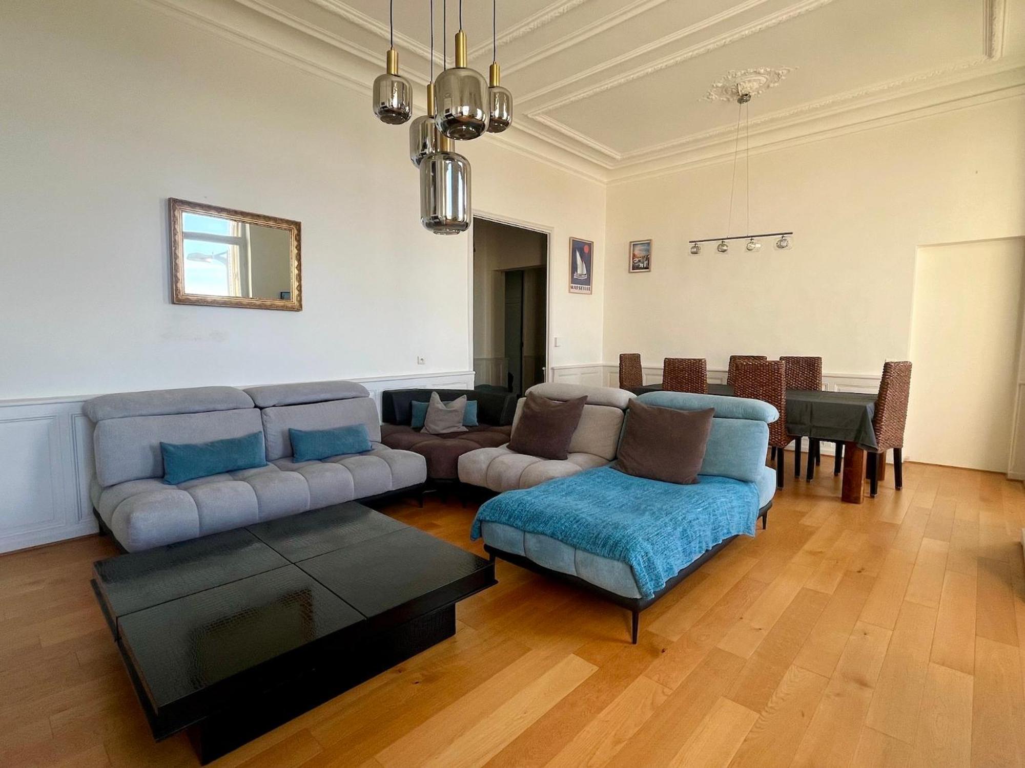 Appartement Sur La Corniche Kennedy Face A La Mer Marseille Bagian luar foto